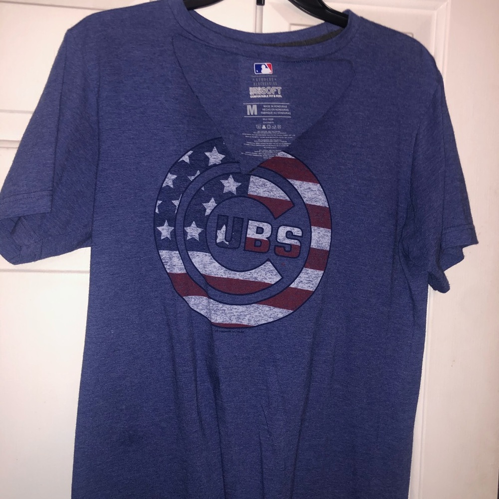 Keyhole Neck Cubs Shirt